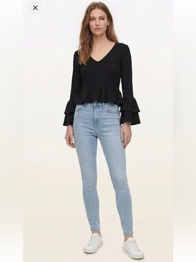 New Black Ruffle Long Sleeve Top